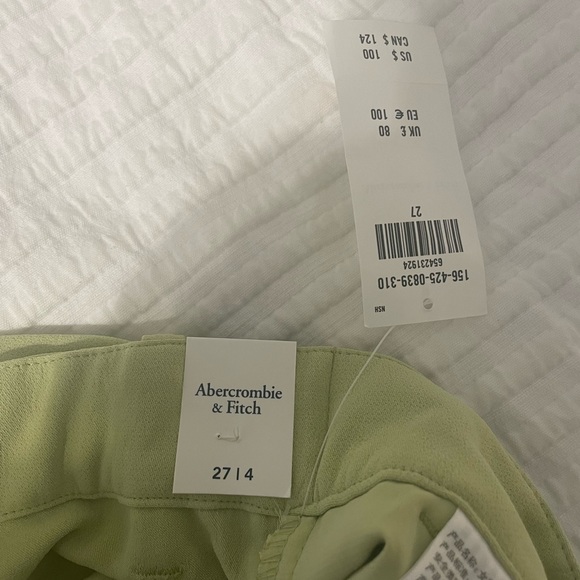 Pale green Abercrombie “Tailored Relaxed Straight Pant” NWT - Picture 3 of 8